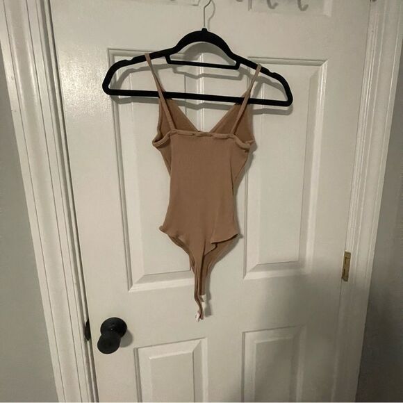 Lulus Ribbed bodysuit - Picture 3 of 3